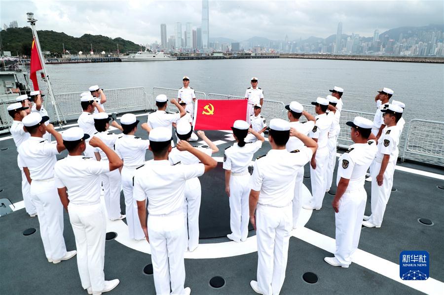 （圖文互動）（1）威武文明之師的香江答卷——中國人民解放軍進駐香港25周年紀實